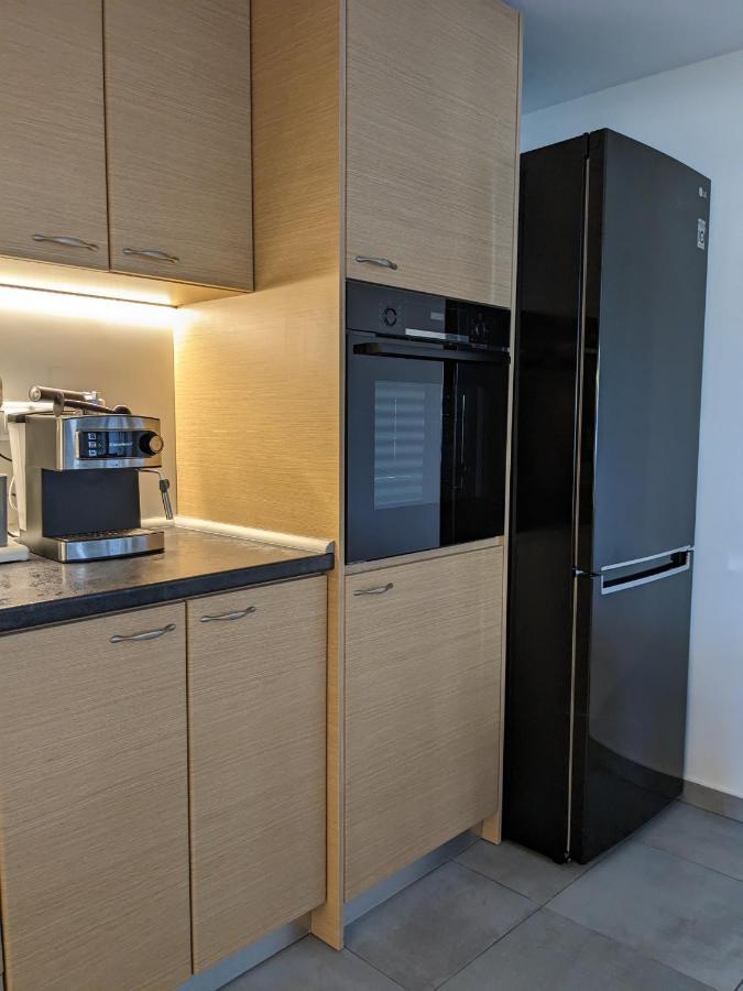 Ethos Apartment Néa Péramos Exteriör bild
