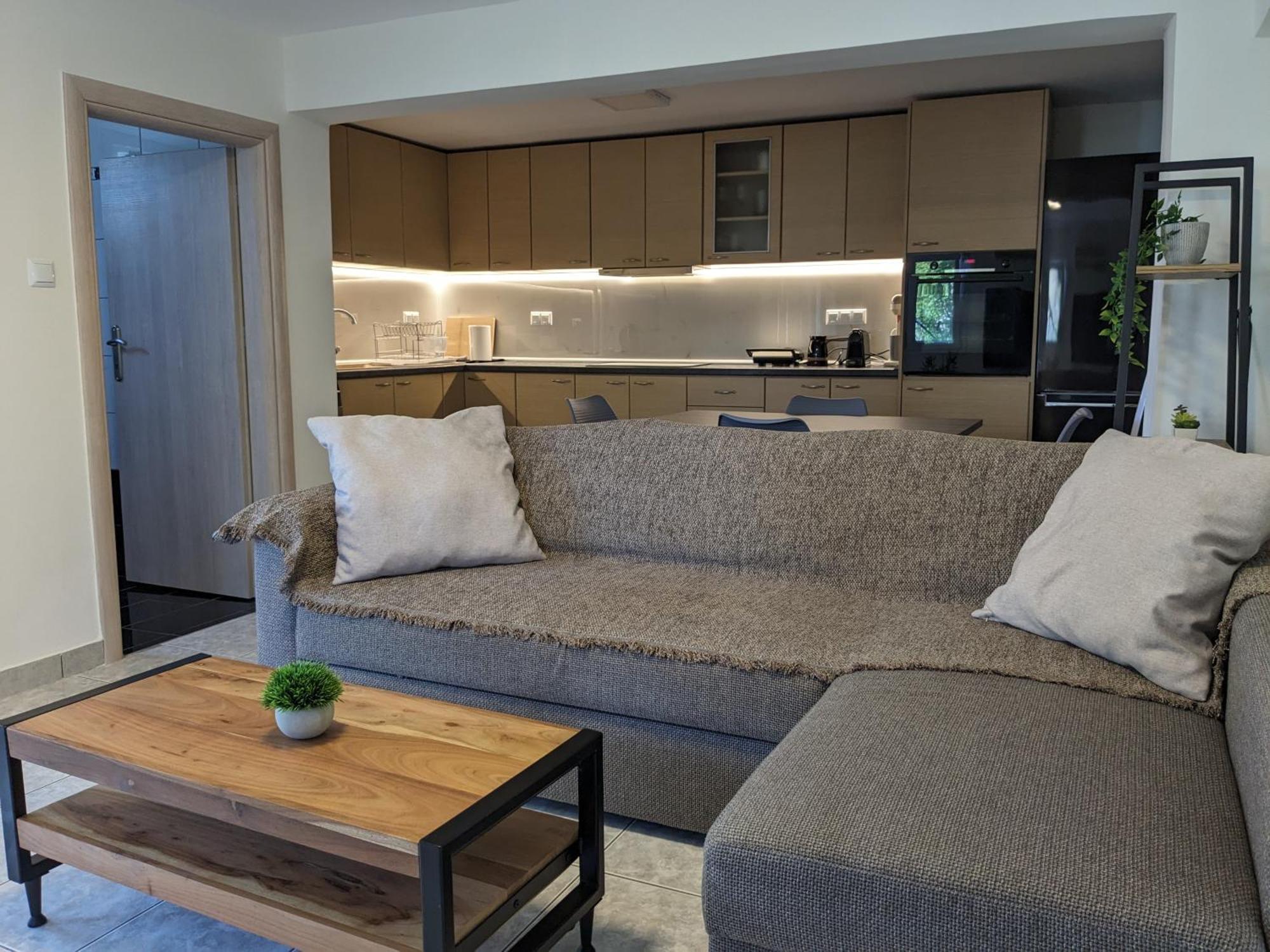 Ethos Apartment Néa Péramos Exteriör bild